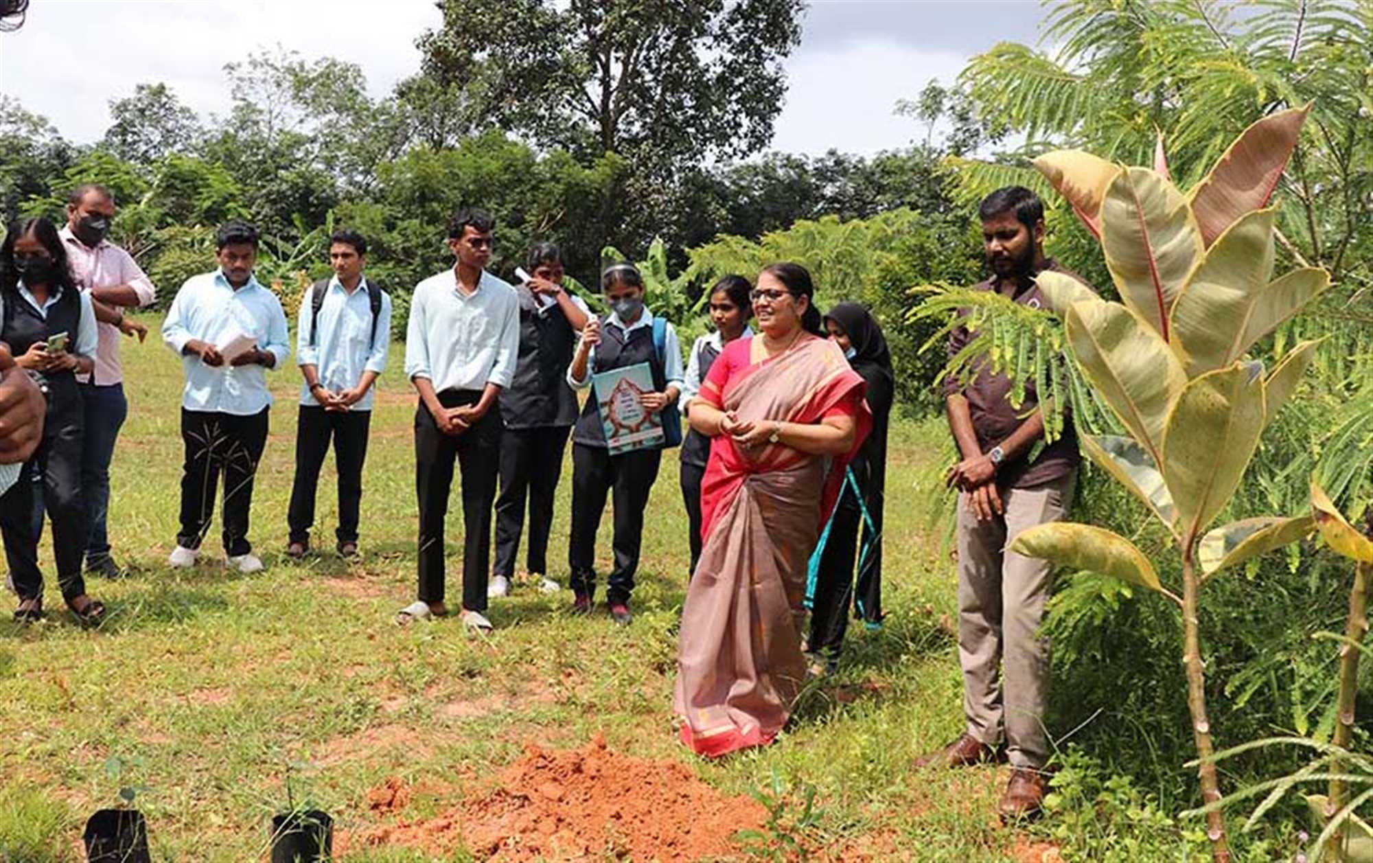 Life @ CNC Eniyum Thalirtheedan